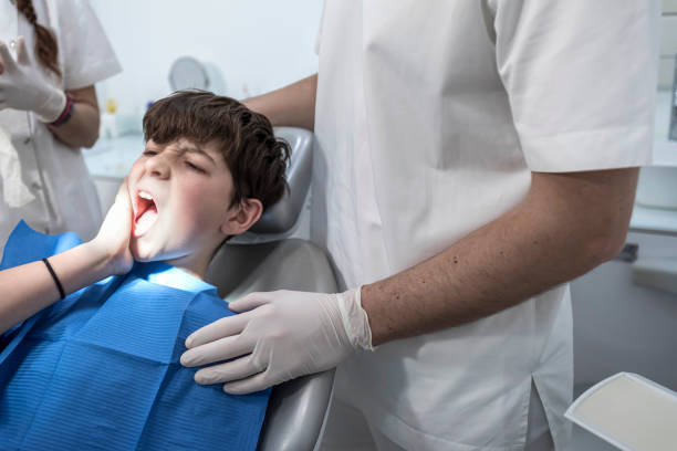 Best Urgent Tooth Repair  in Powers Lake, WI